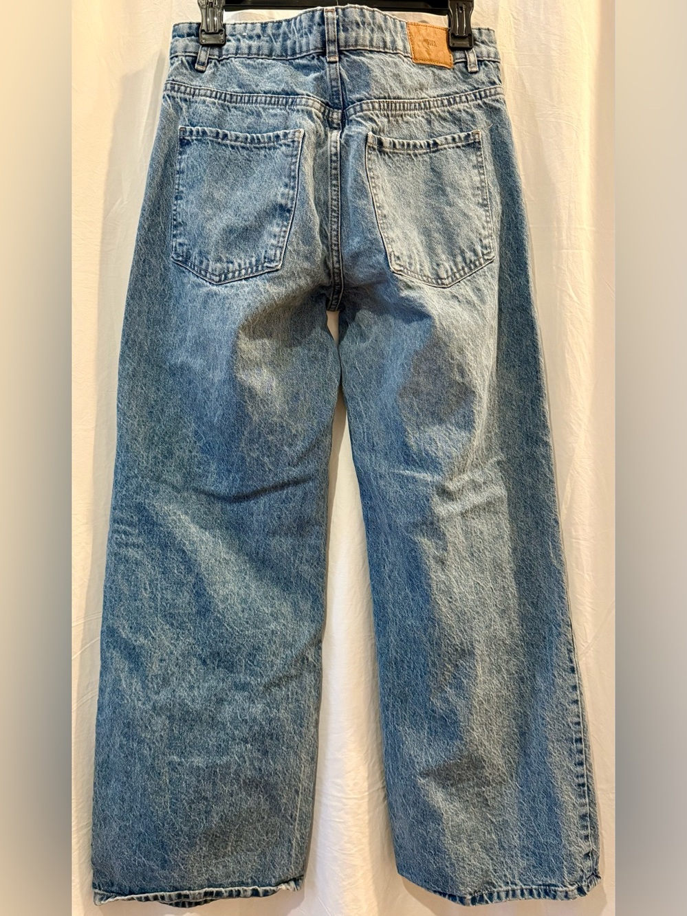 ZARA Wide Leg Jeans - Picture 2 of 4